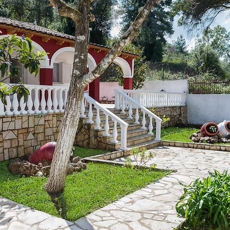 Merlyn Rooms Into The Nature, 100M From The Beach Дафнила Экстерьер фото
